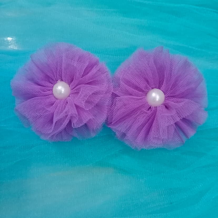Pom pom clips