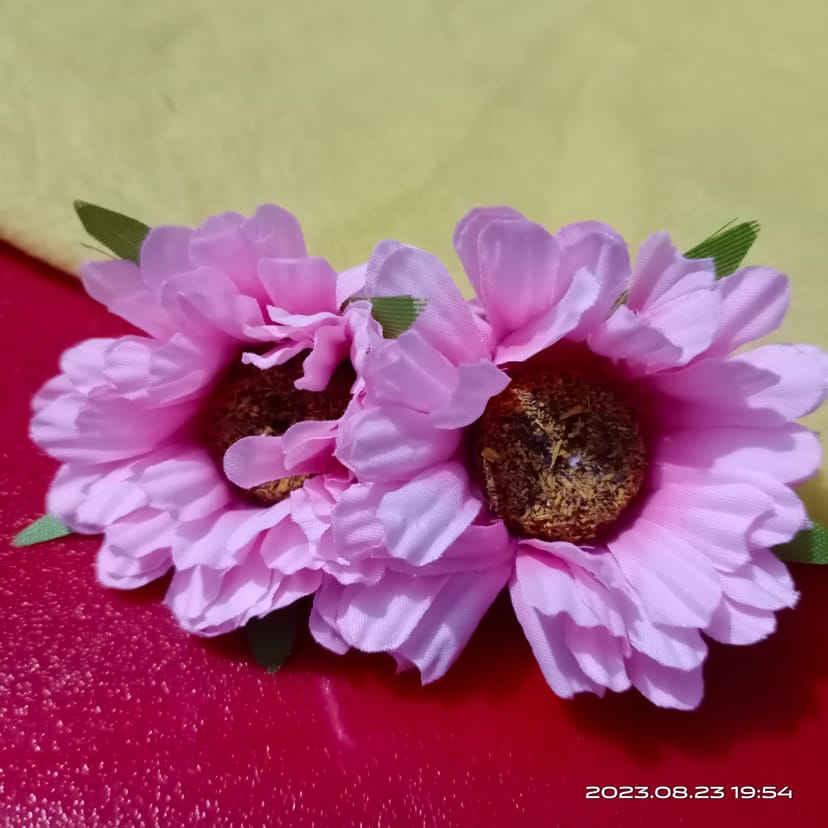 flower clip